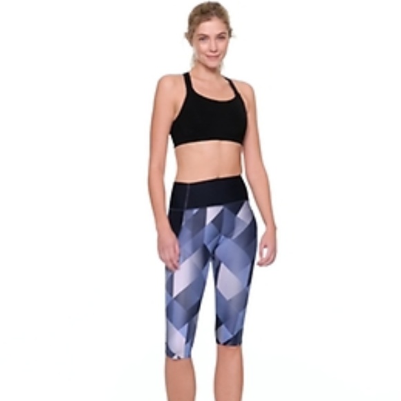 Gap GFast High Rise Crop Leggins size XS - Picture 3 of 5